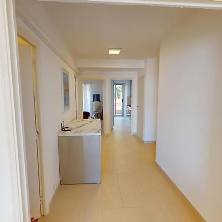 Magnifique 2P climatisé face mer avec 2 terrasses, garage, et Wifi – Menton - FR-1-196-352 Appartement *