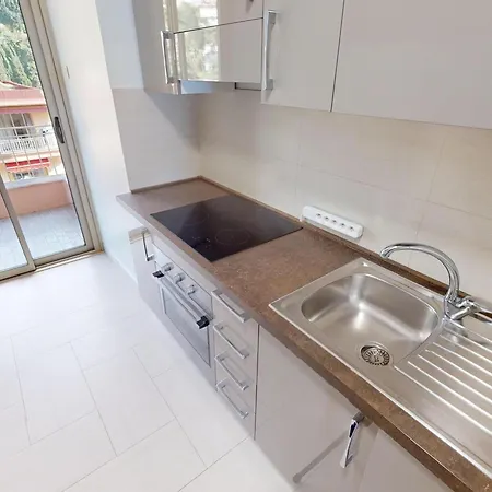 Magnifique 2P climatisé face mer avec 2 terrasses, garage, et Wifi – Menton - FR-1-196-352 *