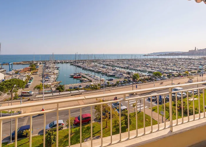 Vaste 2p Climatise Avec Terrasses, Garage Et Wifi A - Fr-1-196-352 Menton